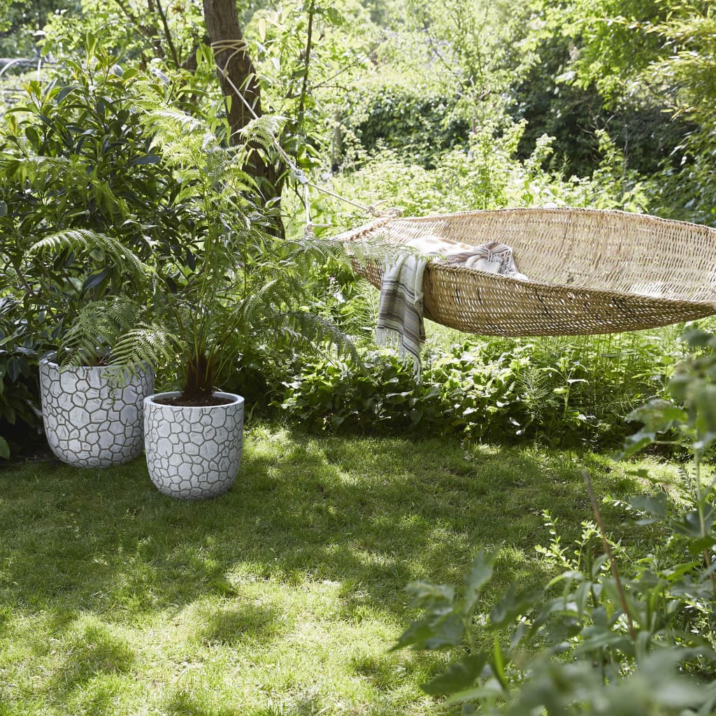 ee3b35af69a40b97831505557103bb94